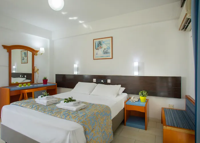 Kid friendly hotel Cactus