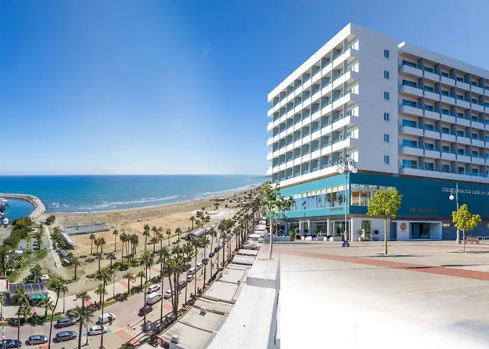 Hotels Close to Airport Sun Hall